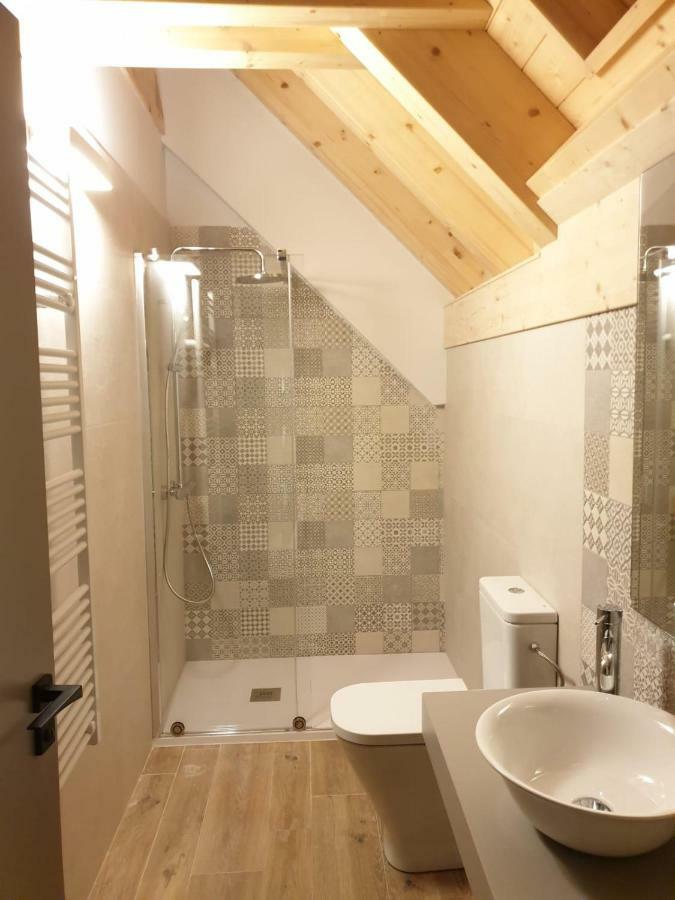 Gistaín Apartment Casa Blas מראה חיצוני תמונה